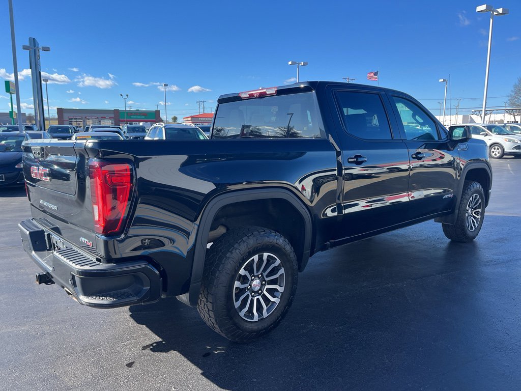 Used 2023 GMC Sierra 1500 AT4 w/ Technology Package image 8