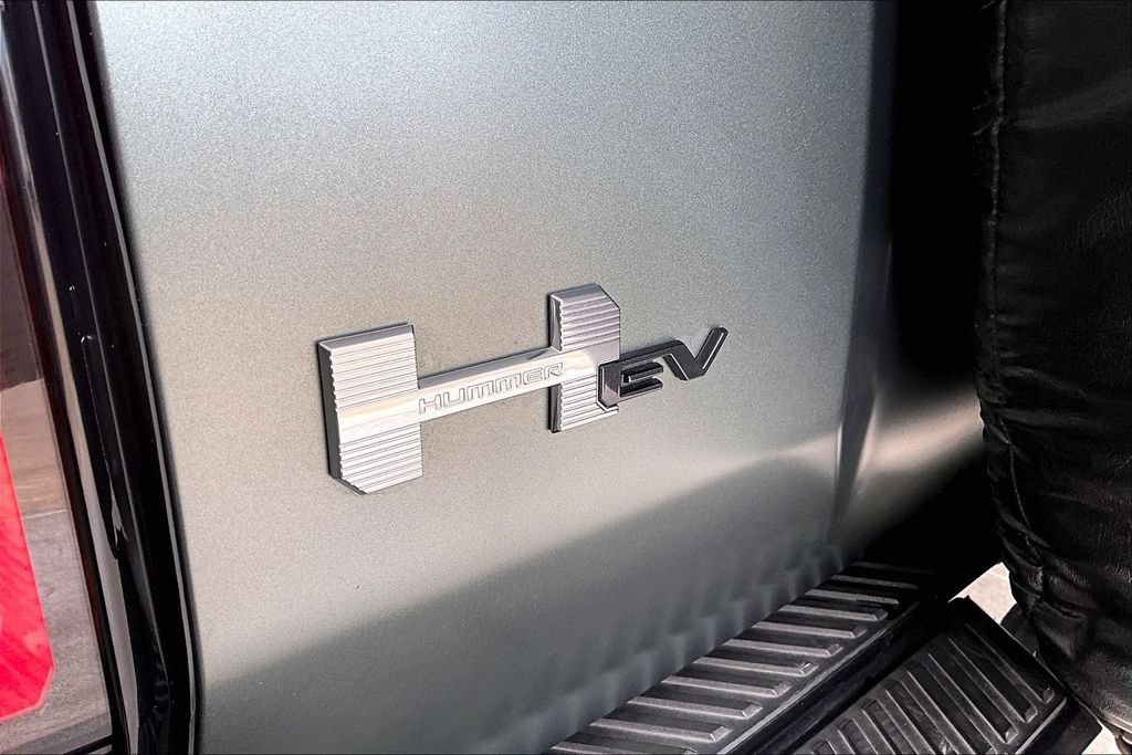 Used 2024 GMC Hummer EV 3X AWD/4WD image 39