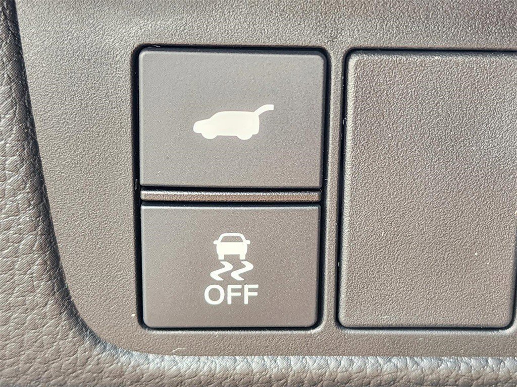 Used 2025 Honda CR-V EX-L image 30