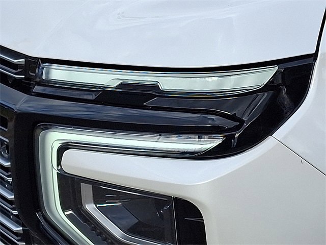 Used 2025 Chevrolet Tahoe High Country image 29