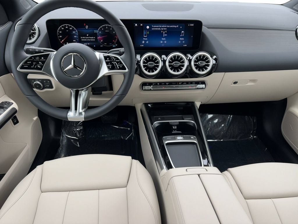 New 2026 Mercedes-Benz GLA 250 4MATIC image 5