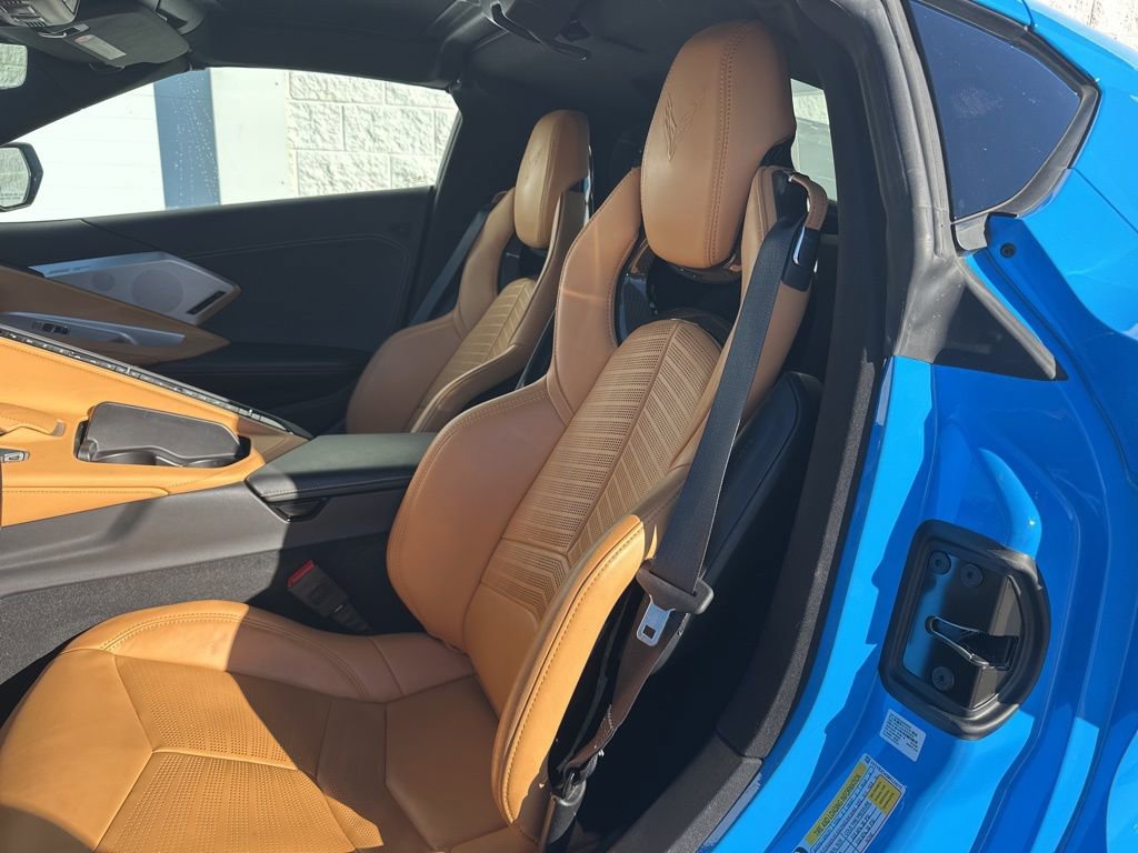 Used 2021 Chevrolet Corvette Stingray Preferred Cpe w/ Z51 Performance Package image 6