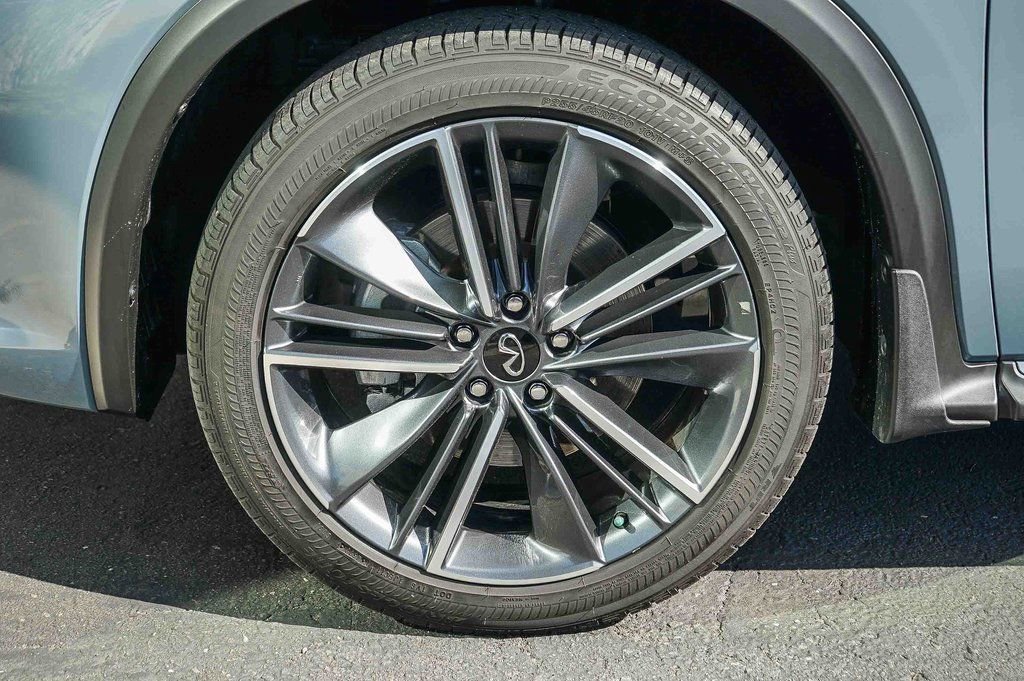 Certified 2023 INFINITI QX50 Sport image 9