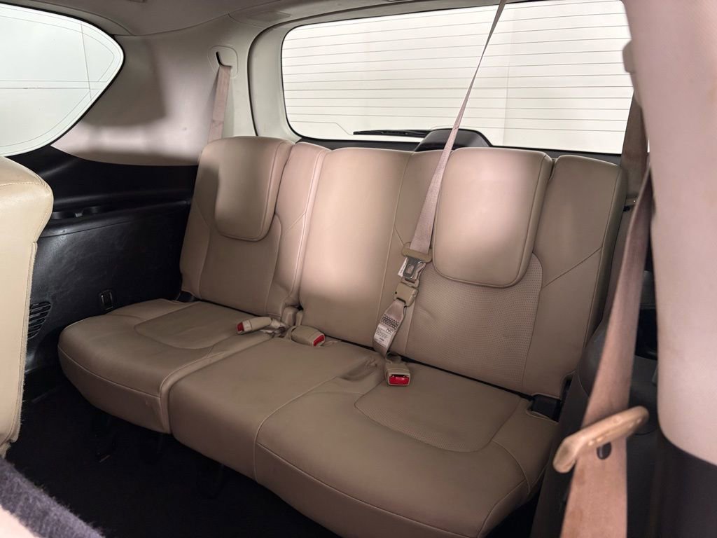 Used 2018 Nissan Armada SL image 36