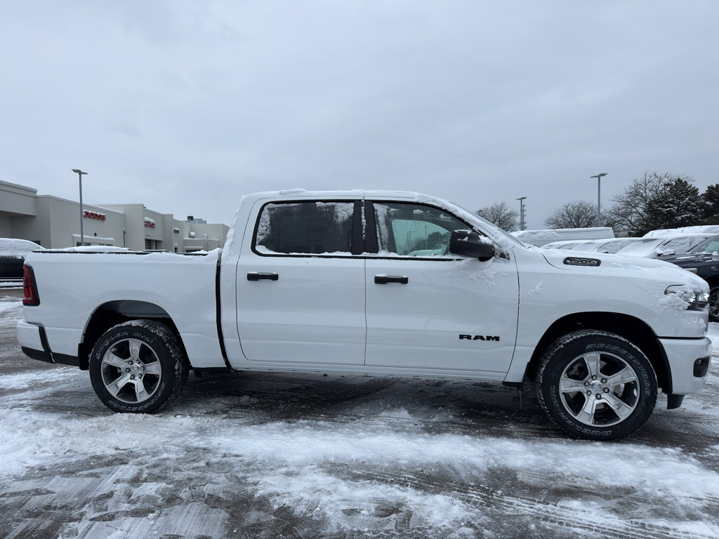 New 2026 RAM 1500 Express image 4