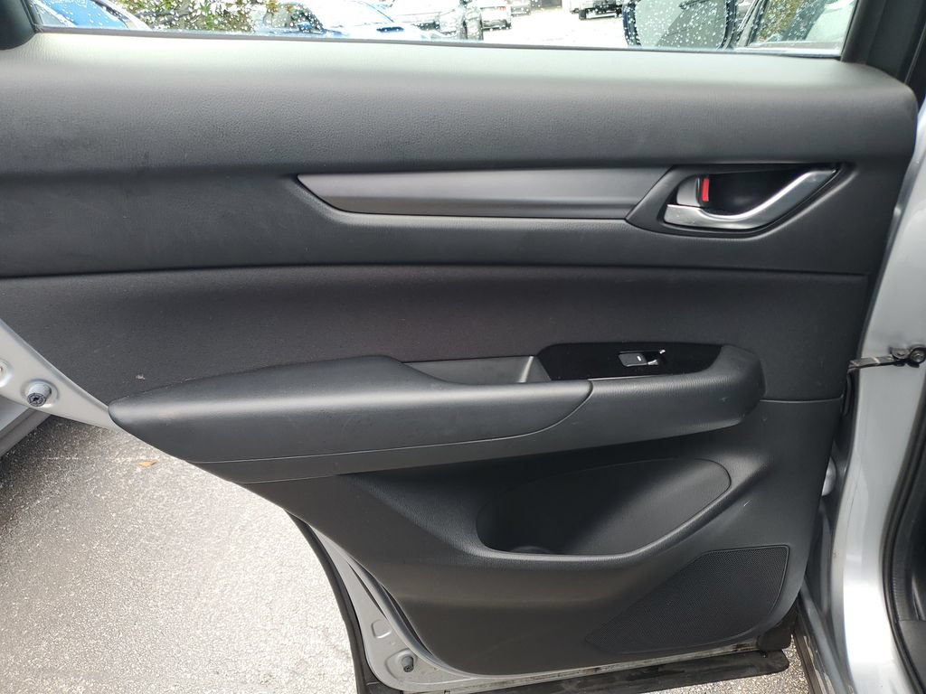 Used 2019 MAZDA CX-5 Sport FWD image 11
