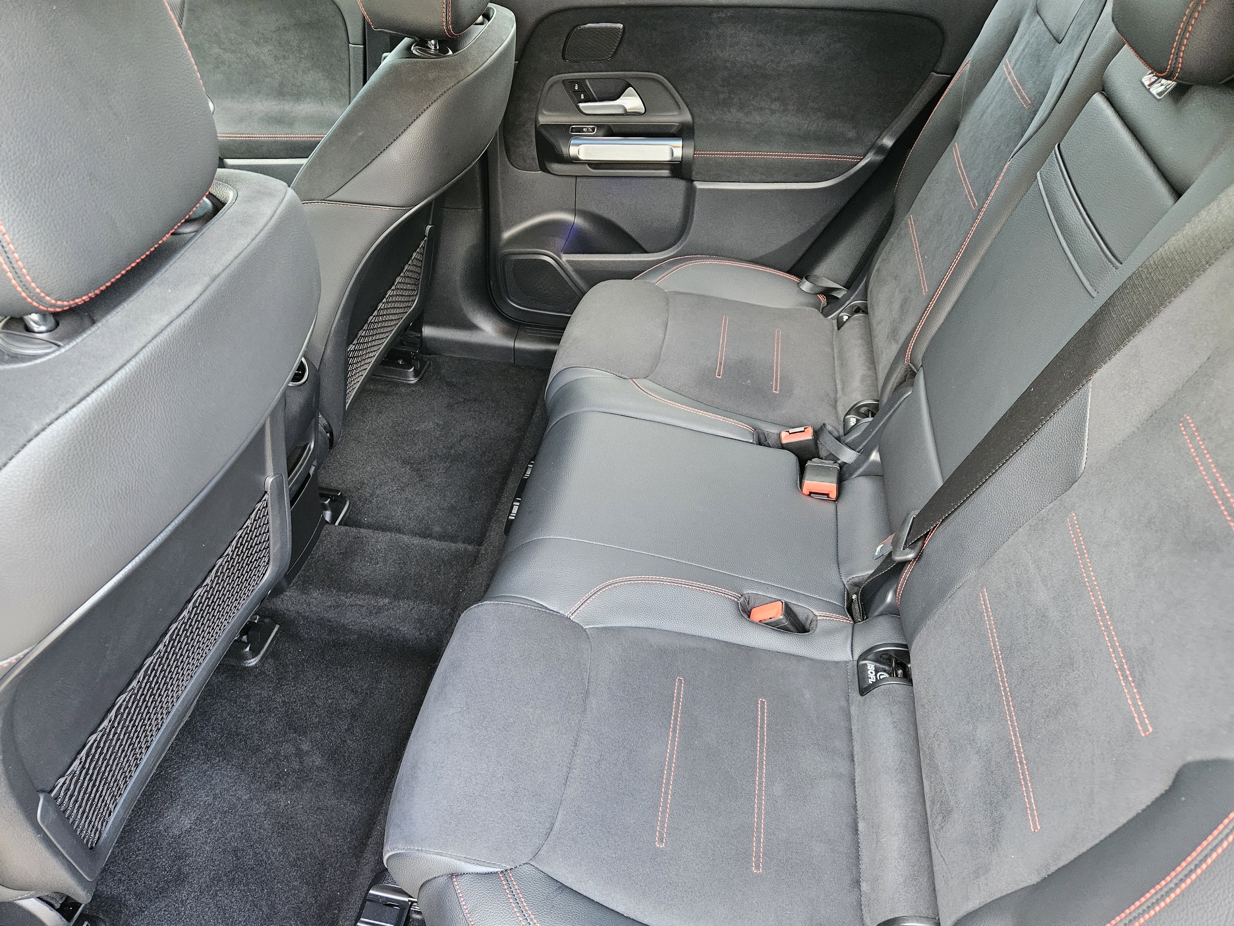 Certified 2023 Mercedes-Benz EQB 300 4MATIC image 30