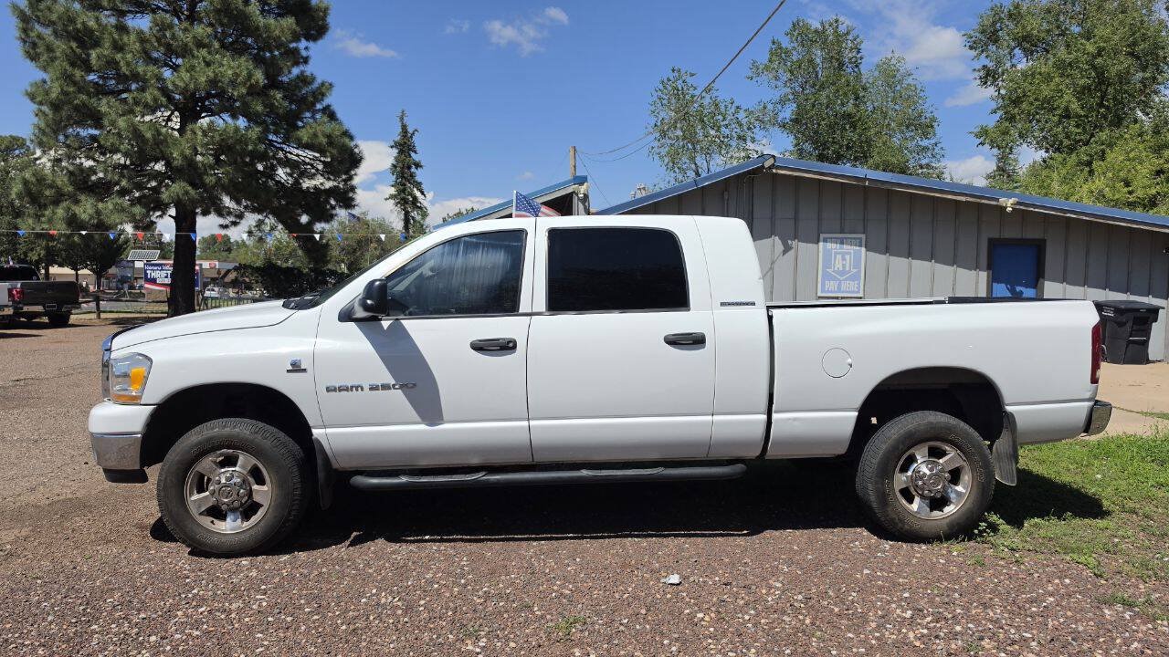 Used 2006 Dodge Ram 2500 Truck SLT w/ Light Group AWD/4WD image 2