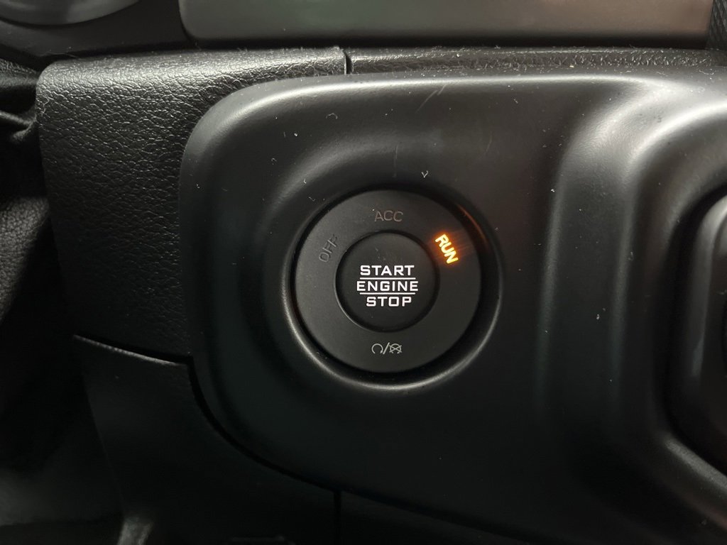 Used 2021 Jeep Wrangler Unlimited Sahara w/ Dual Top Group image 31