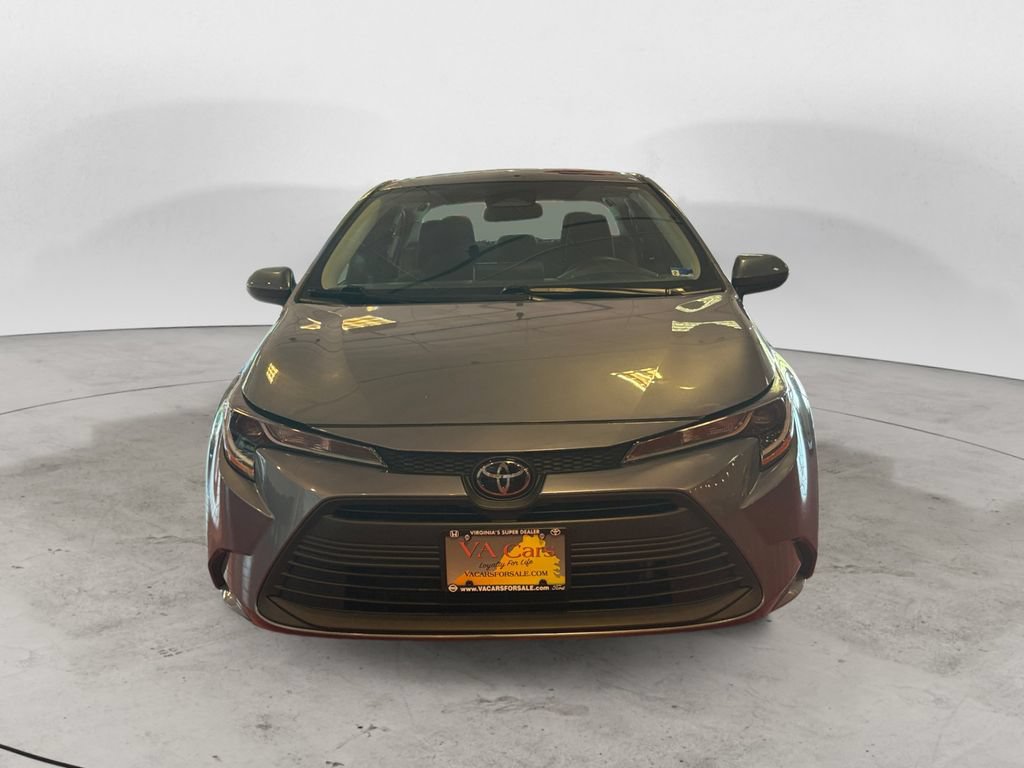 Used 2024 Toyota Corolla LE FWD image 8
