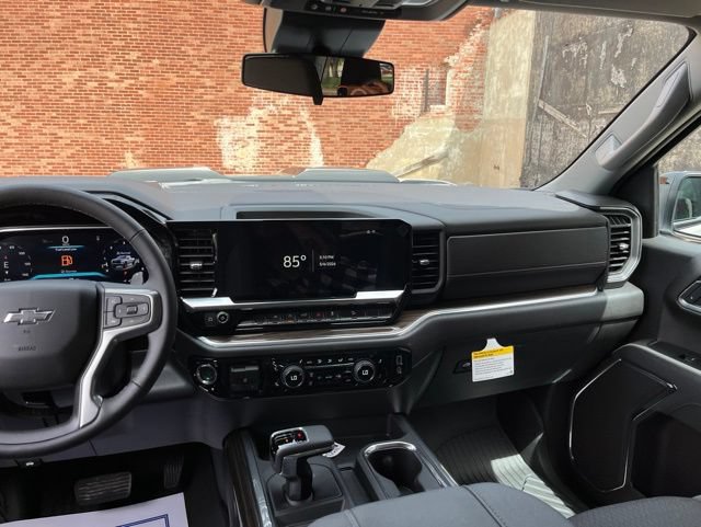 New 2026 Chevrolet Silverado 1500 LT Trail Boss w/ LPO, Dark Essentials Package AWD/4WD image 68