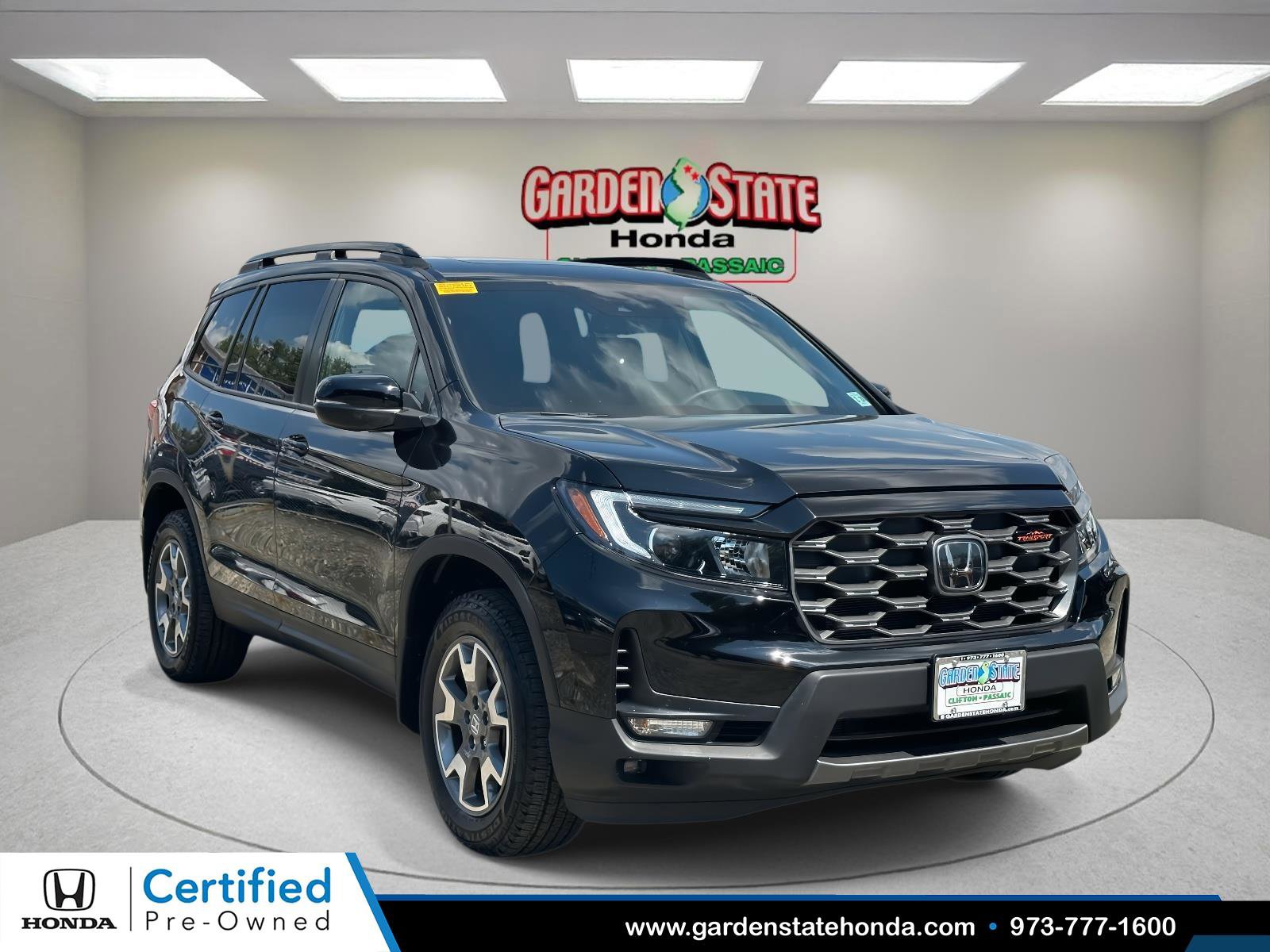 Certified 2023 Honda Passport TrailSport image 1