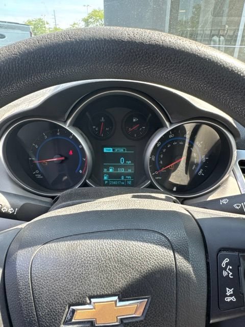 Used 2016 Chevrolet Cruze LS FWD image 23