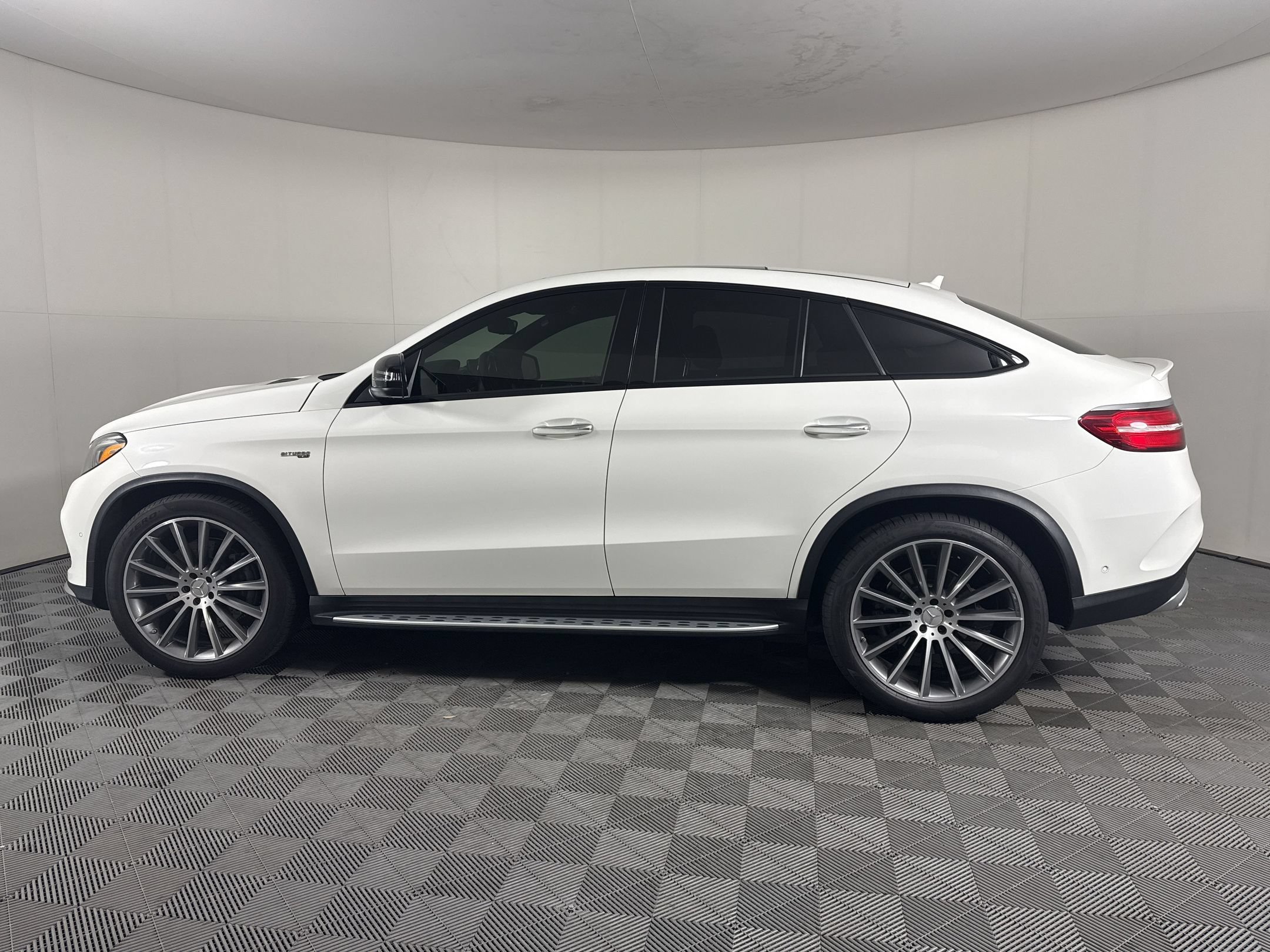 Used 2017 Mercedes-Benz GLE 43 AMG 4MATIC Coupe image 2