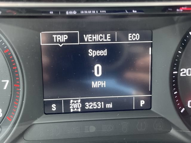 Used 2023 Chevrolet TrailBlazer LT w/ Convenience Package AWD/4WD image 9