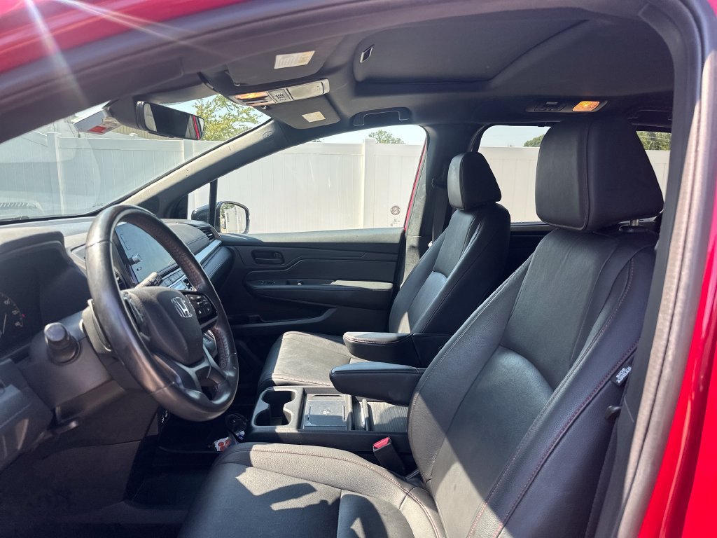 Used 2025 Honda Odyssey Sport-L image 39