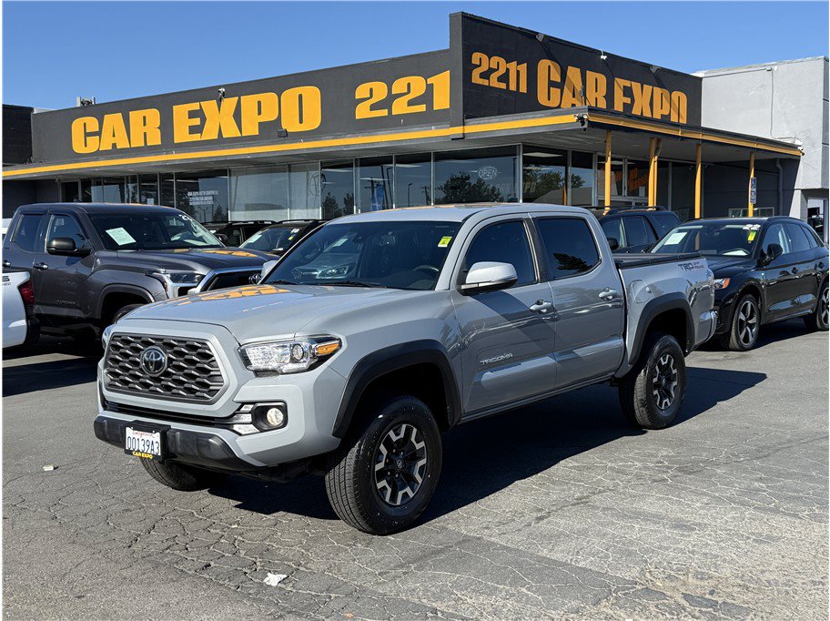 Used 2020 Toyota Tacoma TRD Off-Road w/ Technology Package