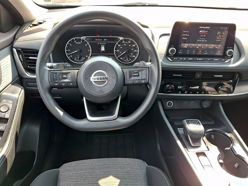 Used 2021 Nissan Rogue SV AWD/4WD image 2