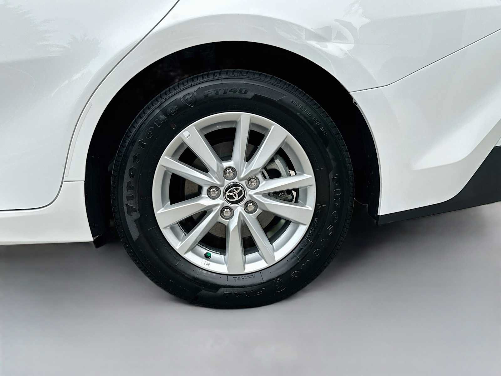 Used 2025 Toyota Camry LE w/ Convenience Package FWD image 29