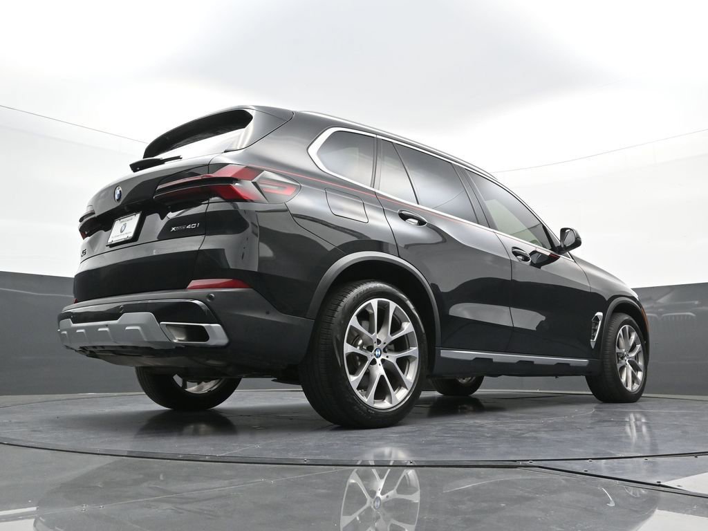 Used 2024 BMW X5 xDrive40i w/ Premium Package AWD/4WD image 28