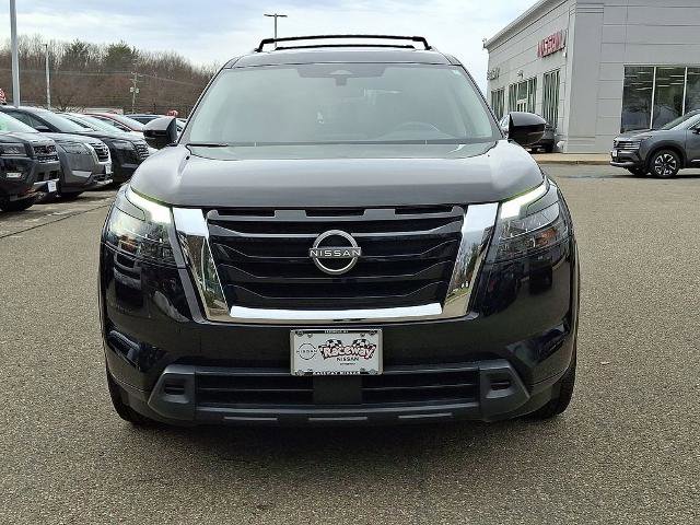 Certified 2023 Nissan Pathfinder SV w/ SV Premium Package image 3