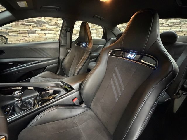Used 2025 Hyundai Elantra N FWD image 12