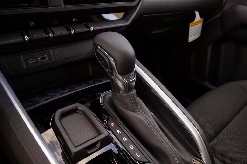 New 2025 Chevrolet Colorado LT image 18