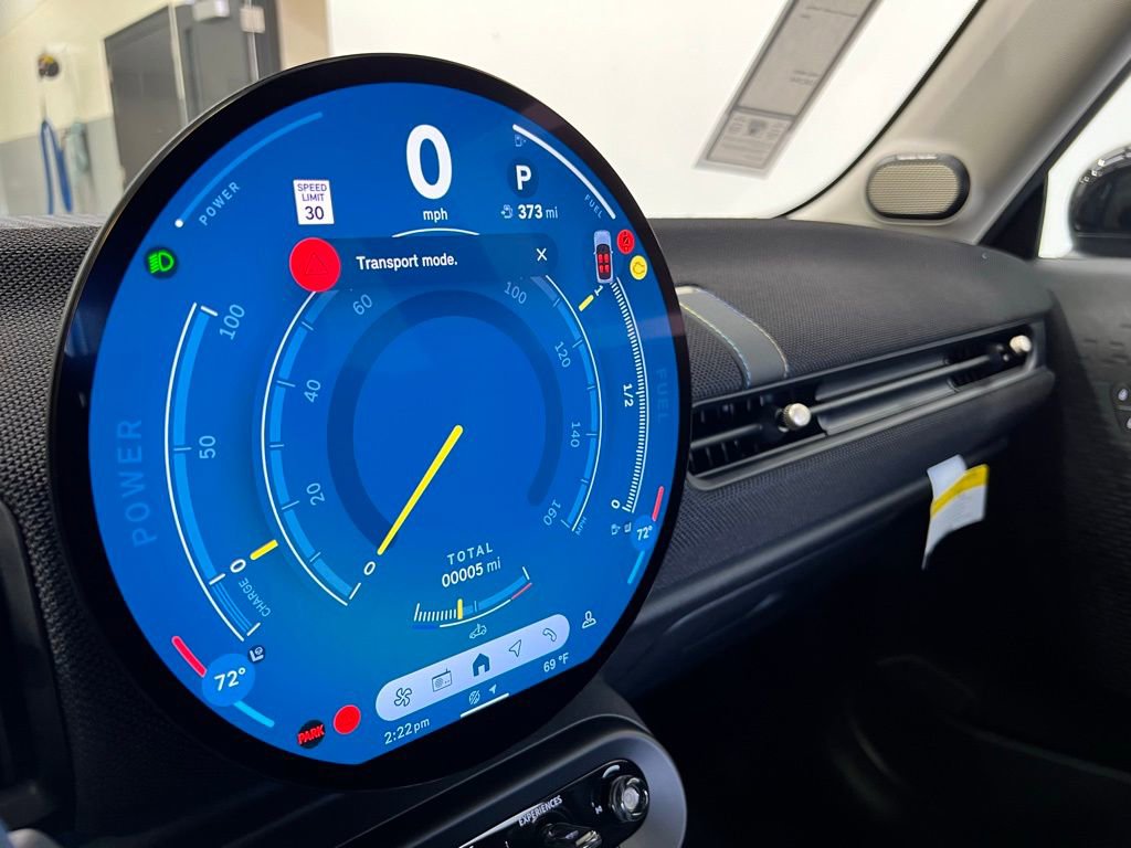 Certified 2025 MINI Cooper S image 21