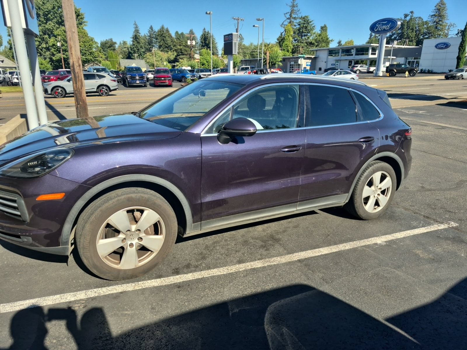 Used 2019 Porsche Cayenne AWD/4WD image 2
