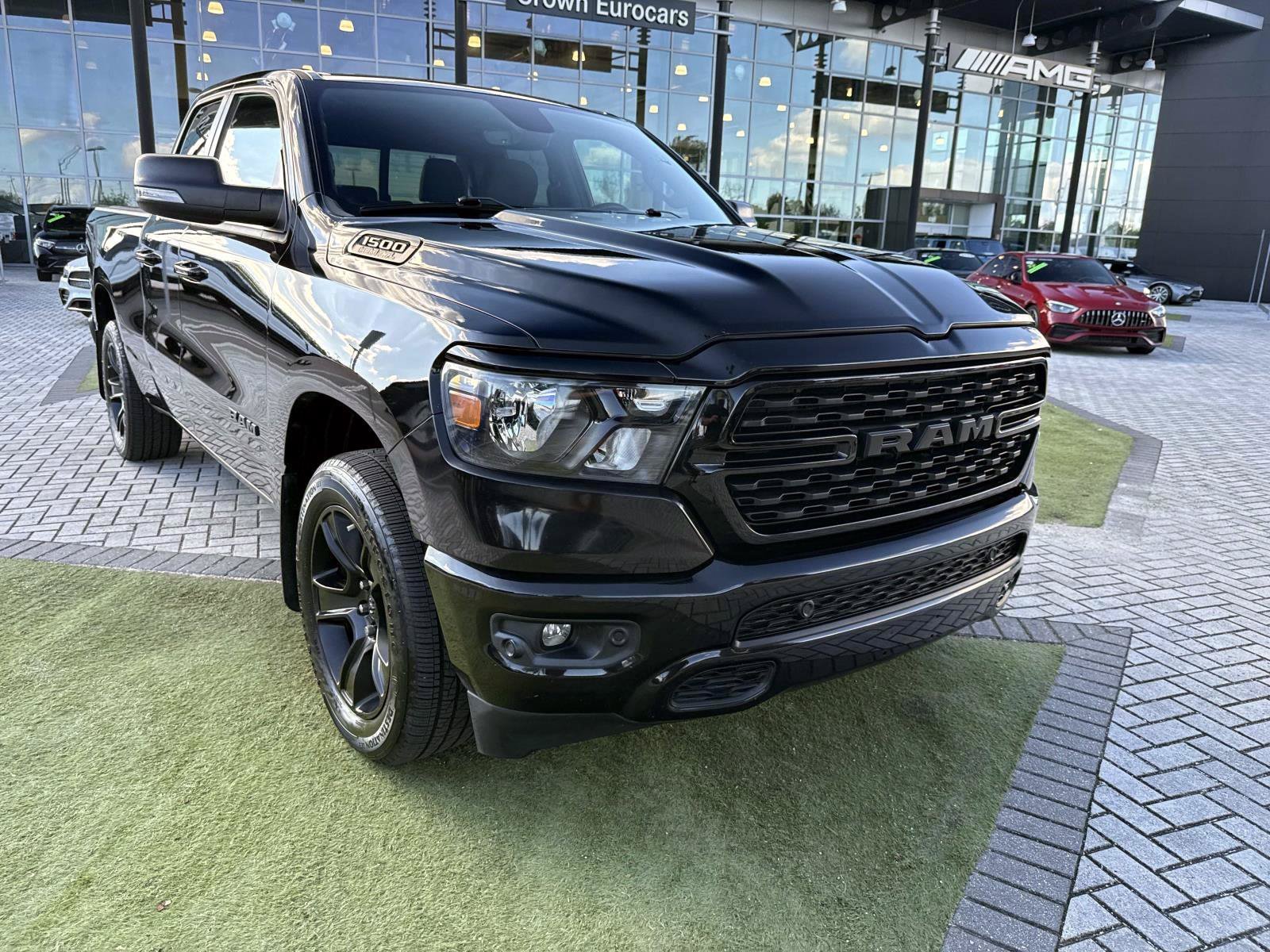 Used 2022 RAM 1500 Big Horn w/ Night Edition AWD/4WD image 8