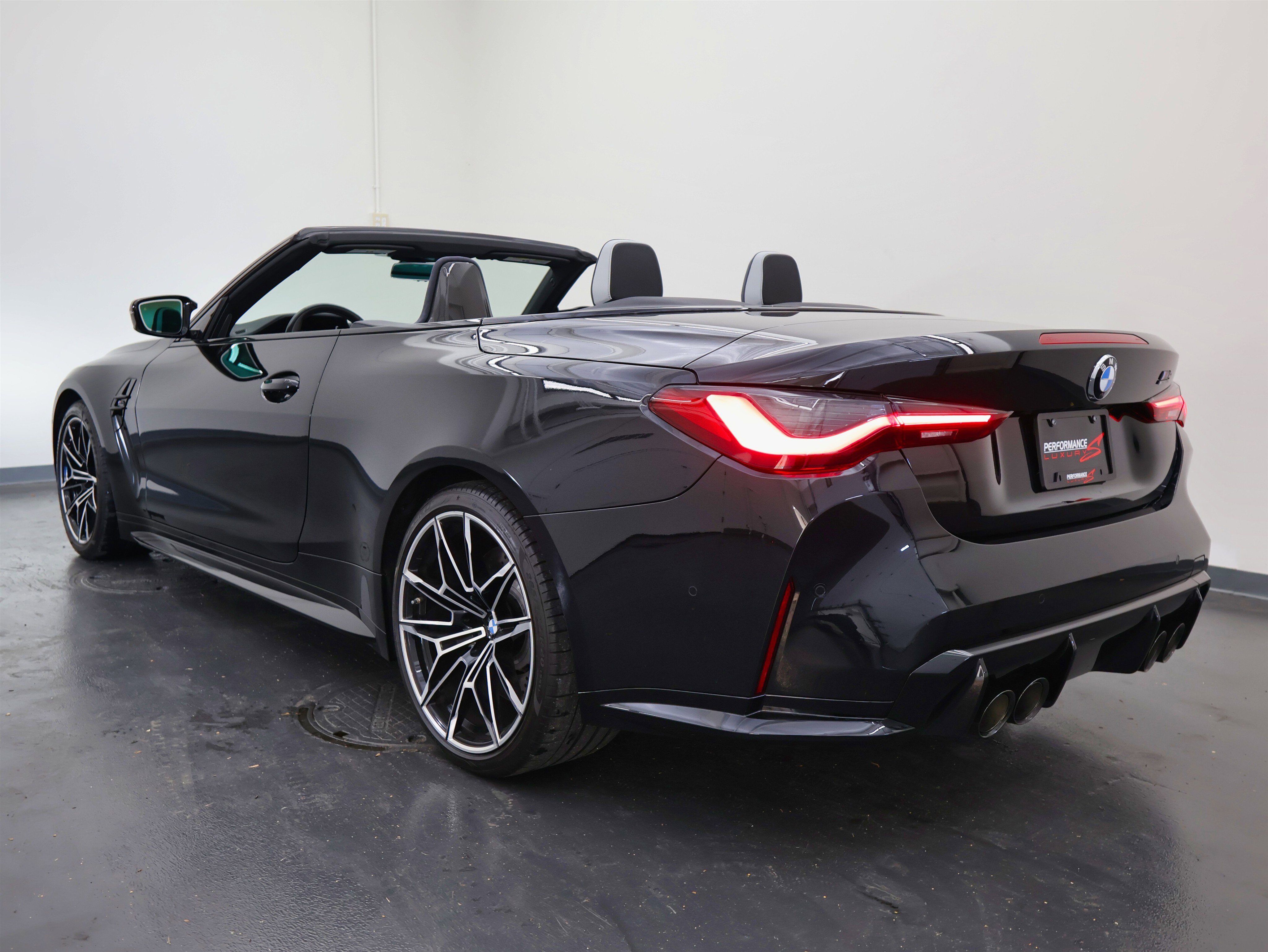 Used 2022 BMW M4 xDrive Competition image 6