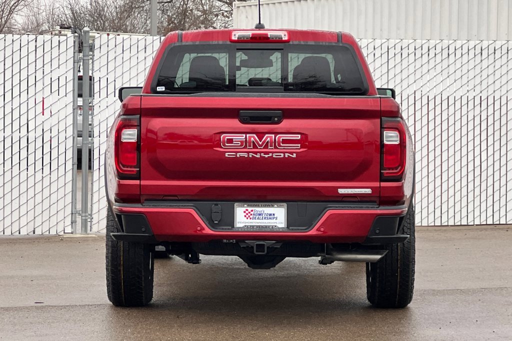 New 2026 GMC Canyon Elevation w/ Convenience Package image 5
