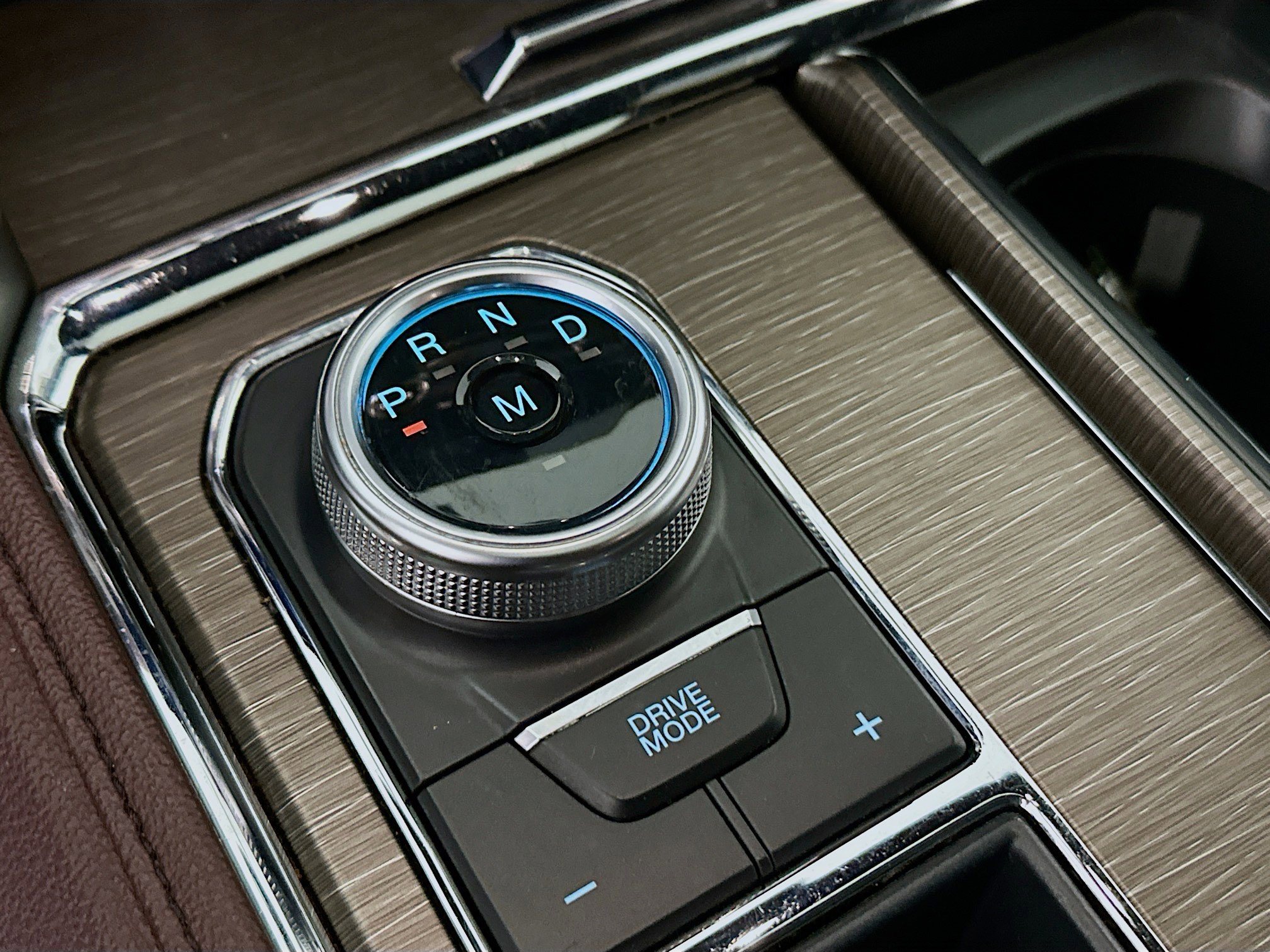 Used 2024 Ford Expedition Limited image 21