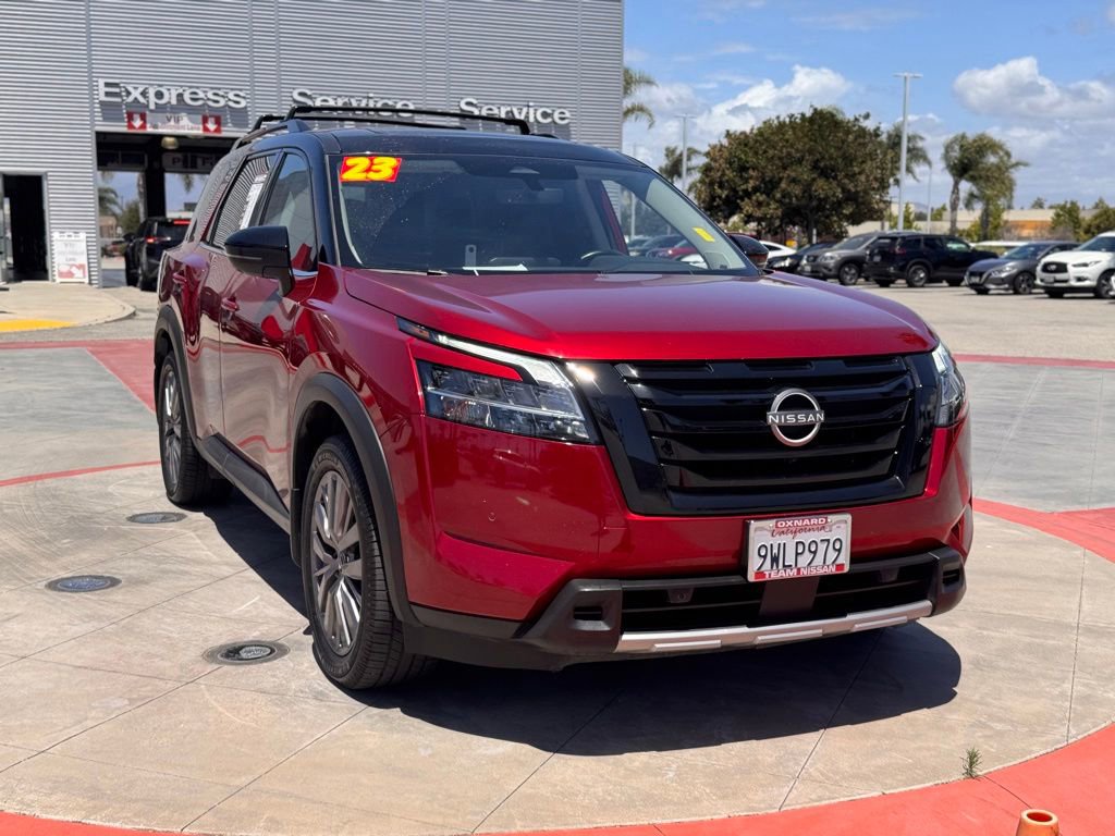 Certified 2023 Nissan Pathfinder SL w/ SL Premium Package FWD image 2