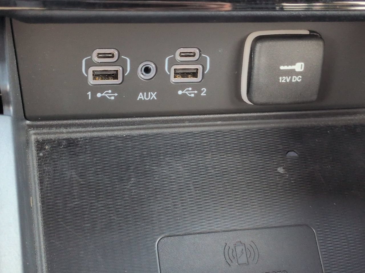 Certified 2024 Jeep Grand Cherokee Altitude AWD/4WD image 22
