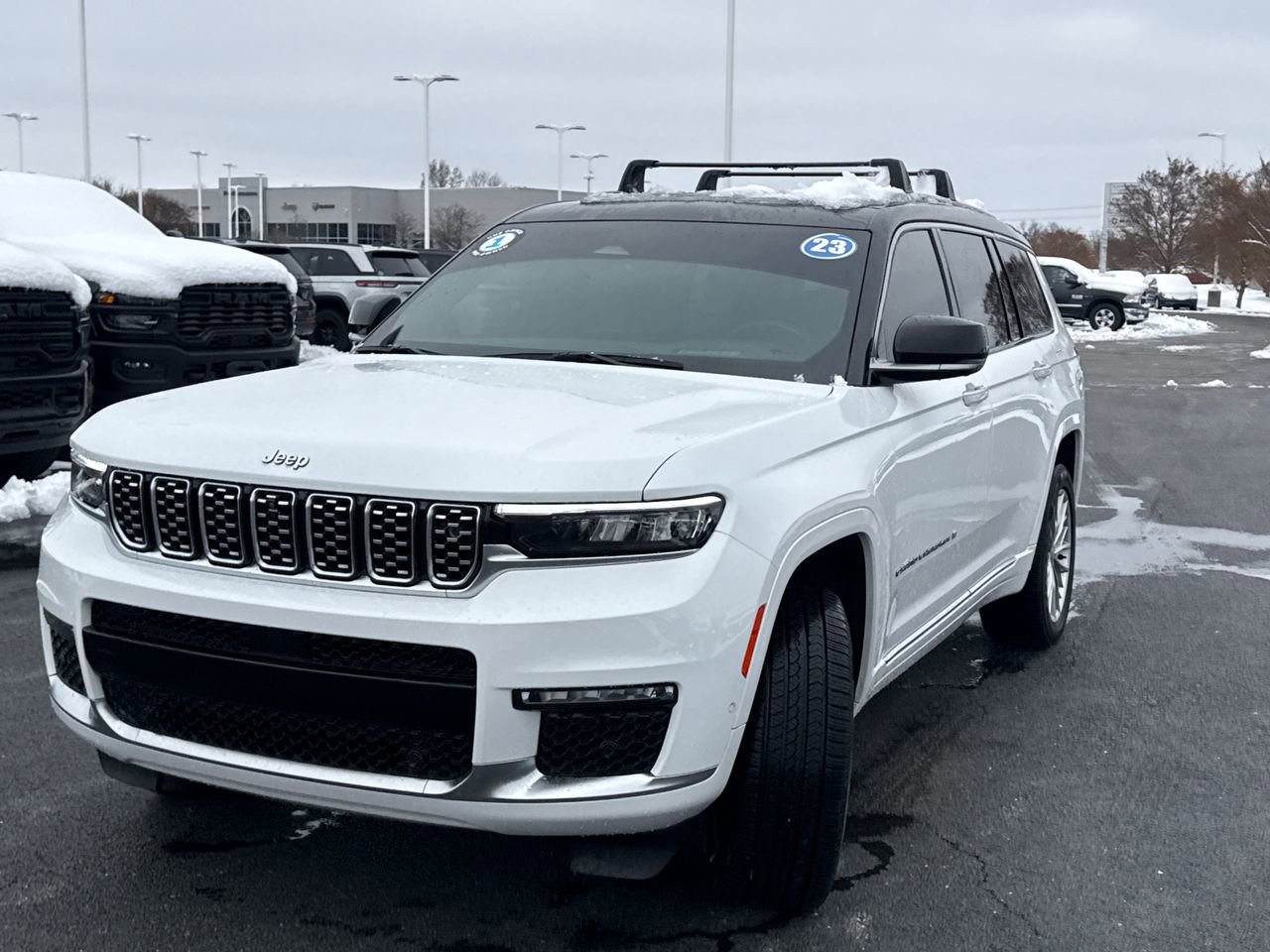 Used 2023 Jeep Grand Cherokee L Summit w/ Advanced Protech Group IV image 7