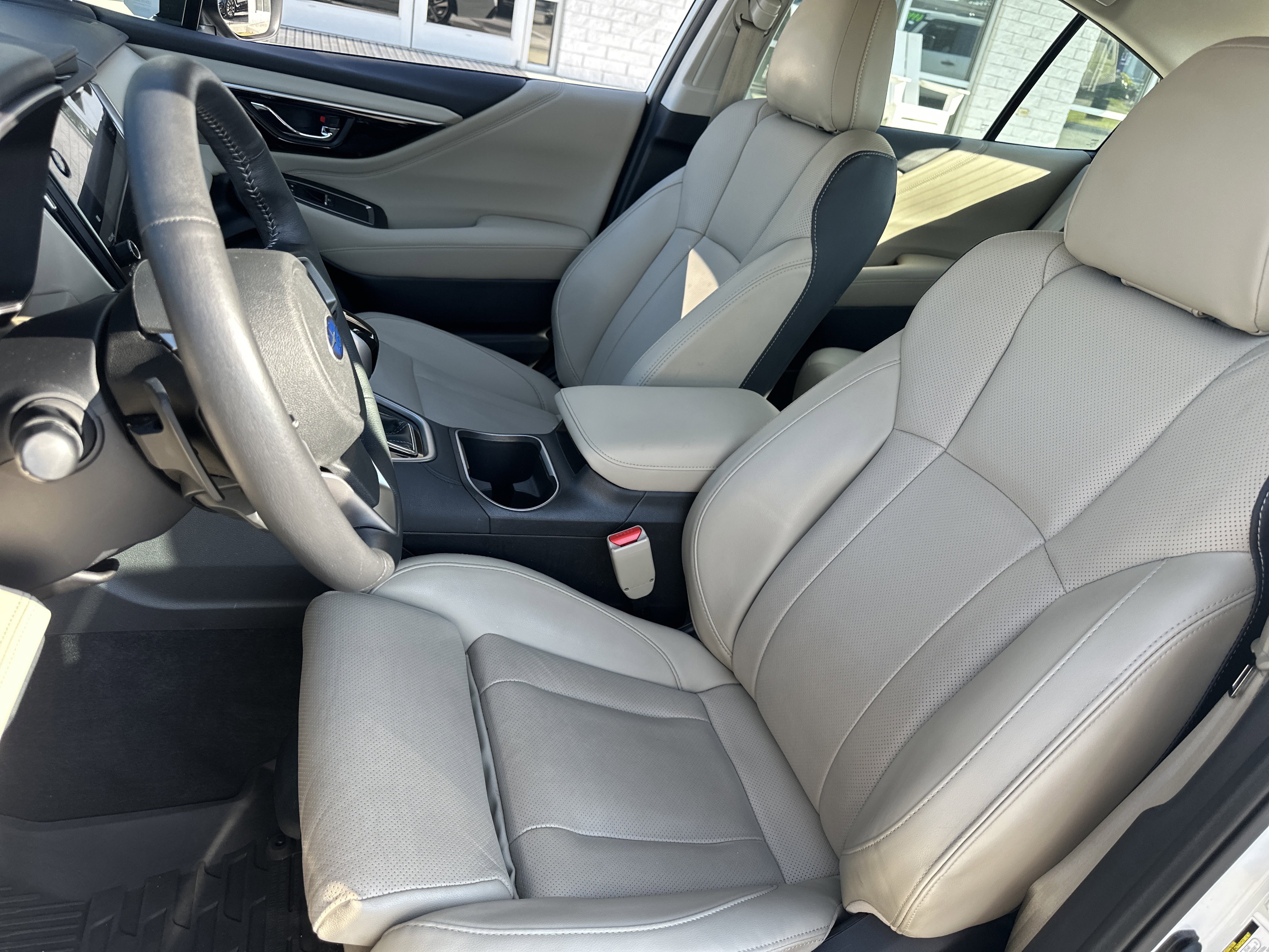 Used 2022 Subaru Legacy Limited AWD/4WD image 10