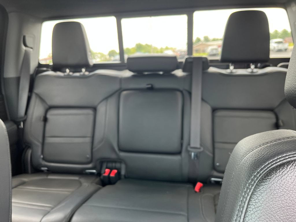 Used 2023 GMC Sierra 2500 Denali w/ Denali Ultimate Package AWD/4WD image 14