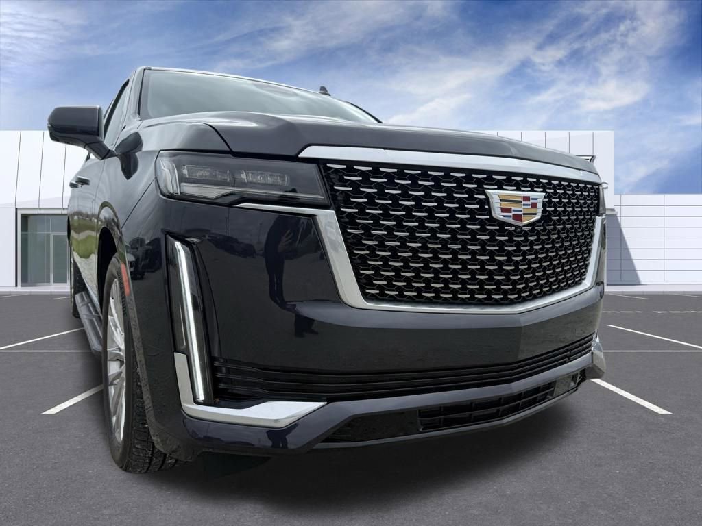 Certified 2023 Cadillac Escalade Premium Luxury w/ Performance Package image 8