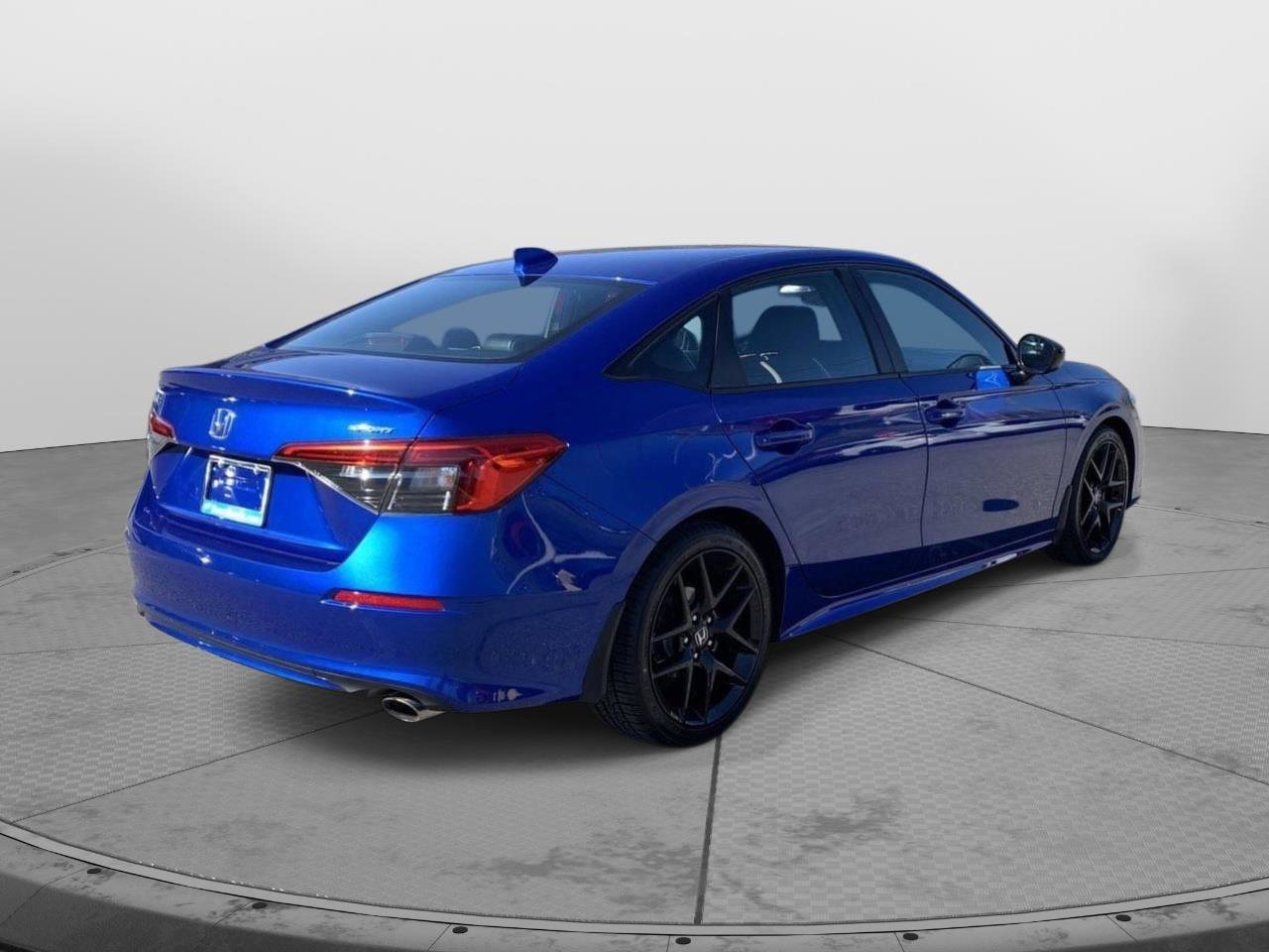 Used 2023 Honda Civic Sport image 3