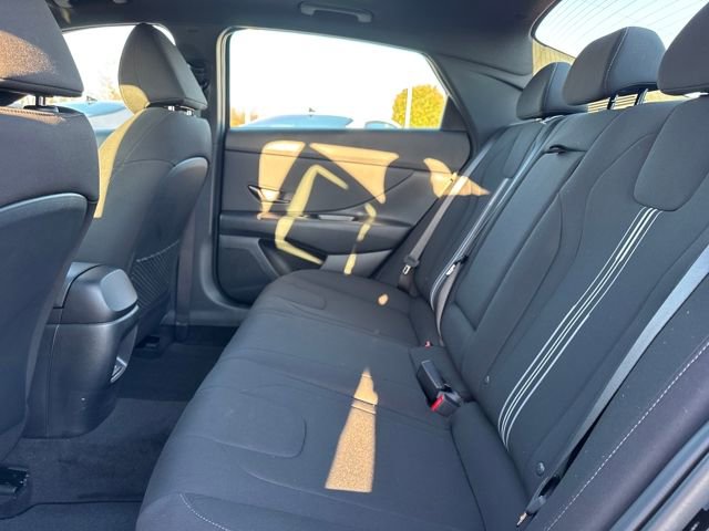 New 2026 Hyundai Elantra SEL Sport Premium FWD image 9