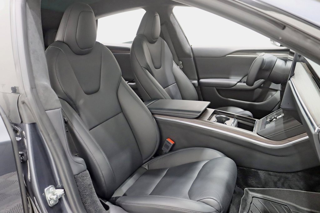 Used 2023 Tesla Model S Standard Range image 30