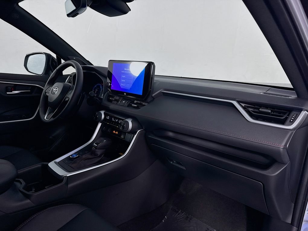 Used 2025 Toyota RAV4 XSE image 36