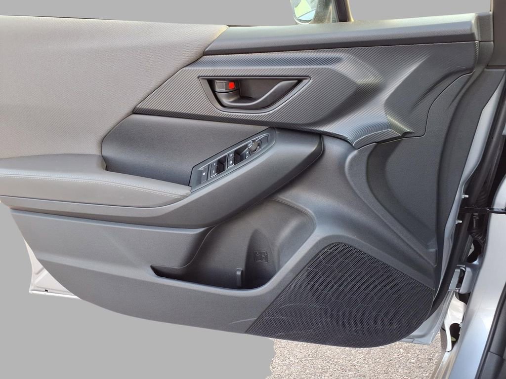 Certified 2025 Subaru Crosstrek 2.0i Premium image 12