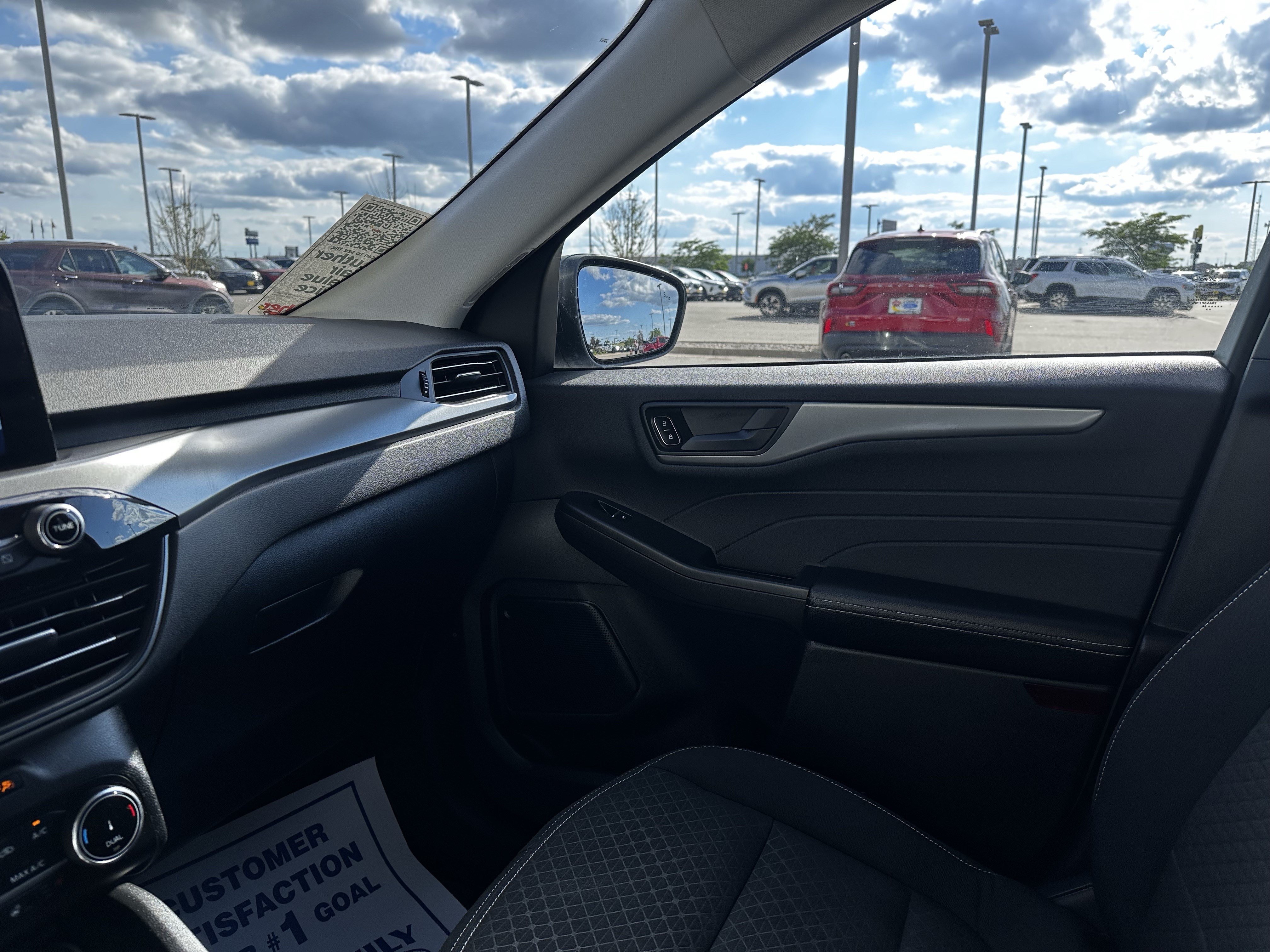 Certified 2024 Ford Escape Active AWD/4WD image 11
