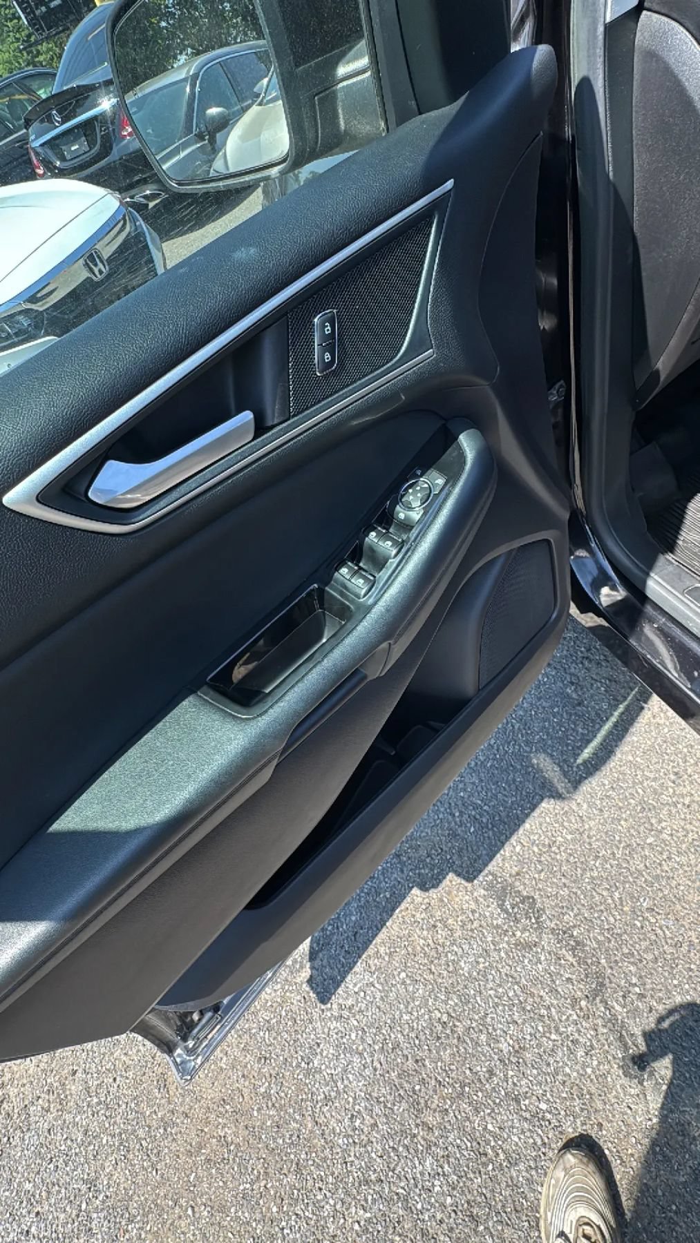 Used 2019 Ford Edge SEL w/ Equipment Group 201A AWD/4WD image 10
