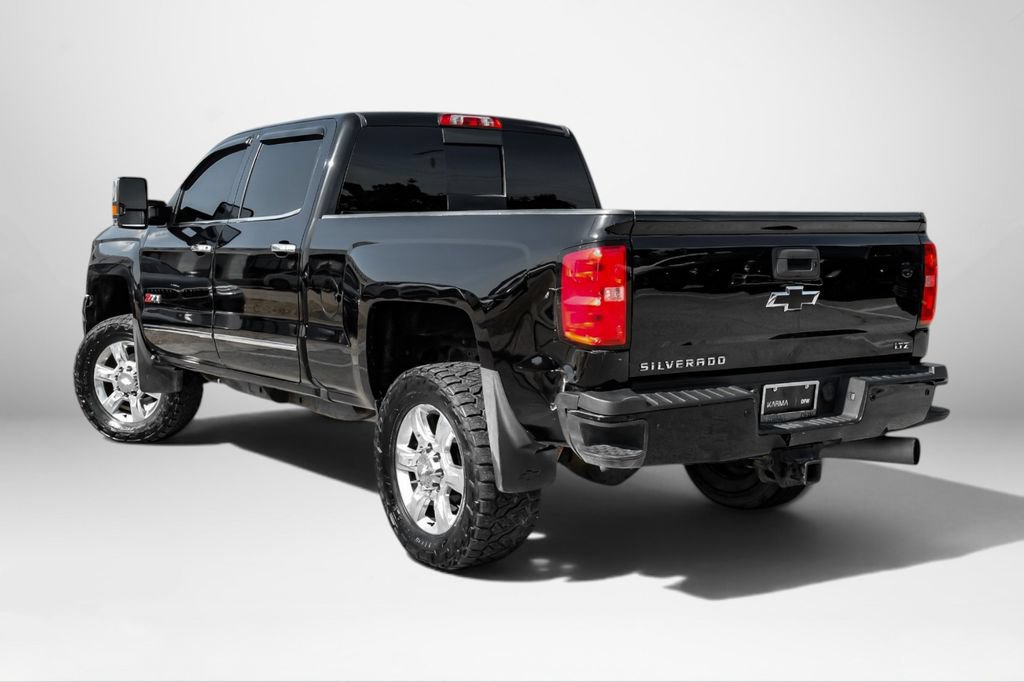 Used 2019 Chevrolet Silverado 2500 LTZ w/ Duramax Plus Package AWD/4WD image 7