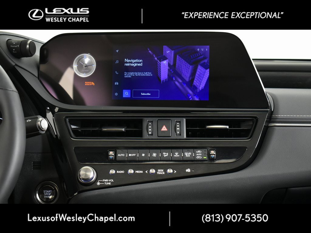 Used 2023 Lexus ES 250 w/ Premium Package image 32