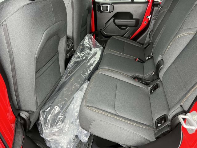 New 2025 Jeep Gladiator Sport image 26