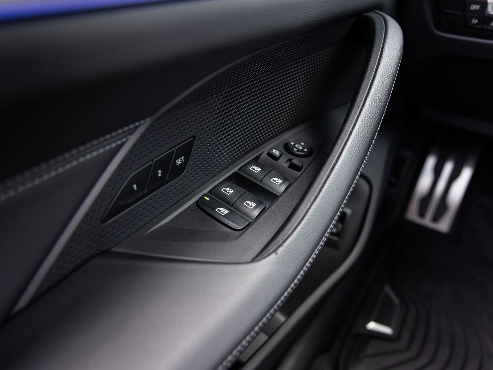 Used 2023 BMW M440i Gran Coupe w/ Premium Package RWD image 17